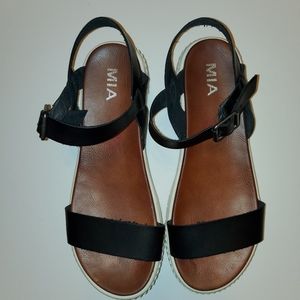 Mia Leather straps Rubber Sole Sandals